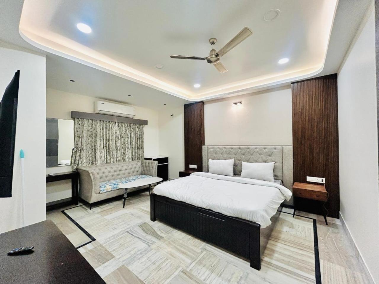 Holiday Out Hotel Jodhpur  Buitenkant foto